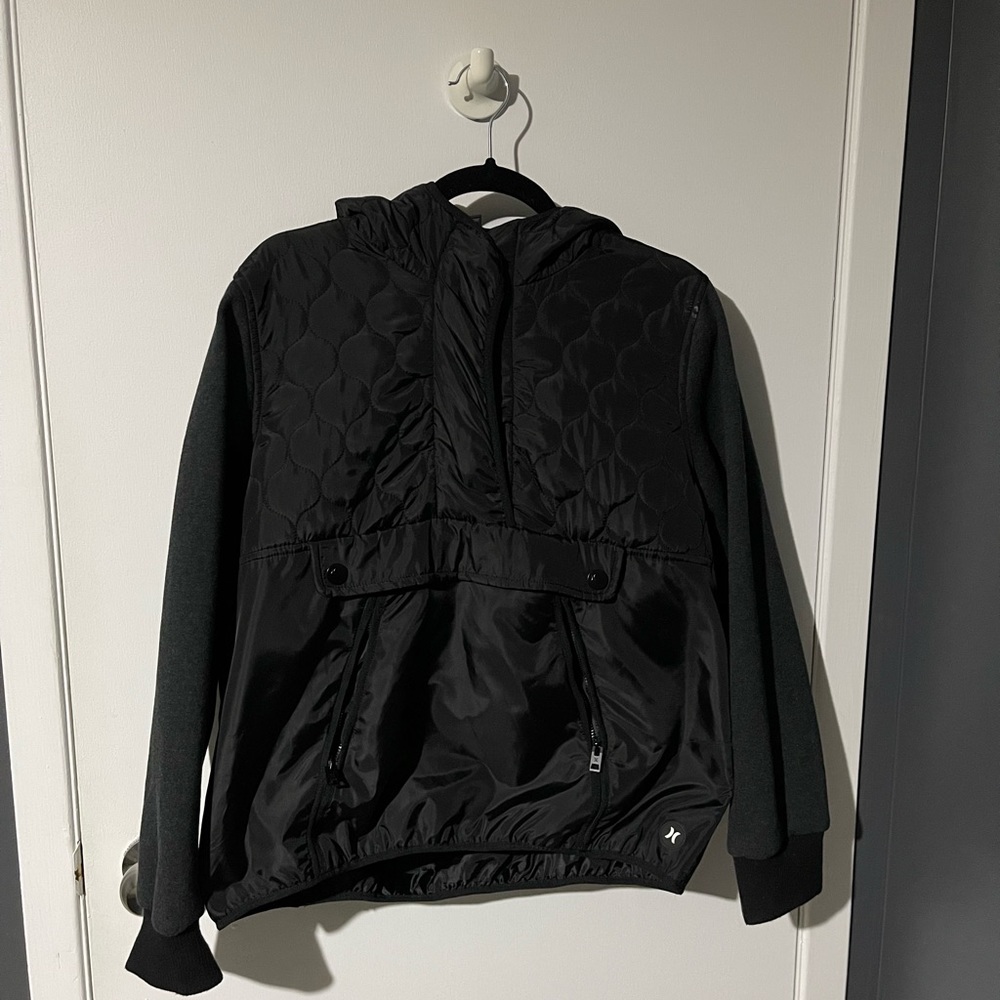 Hurley black pull-over jacket